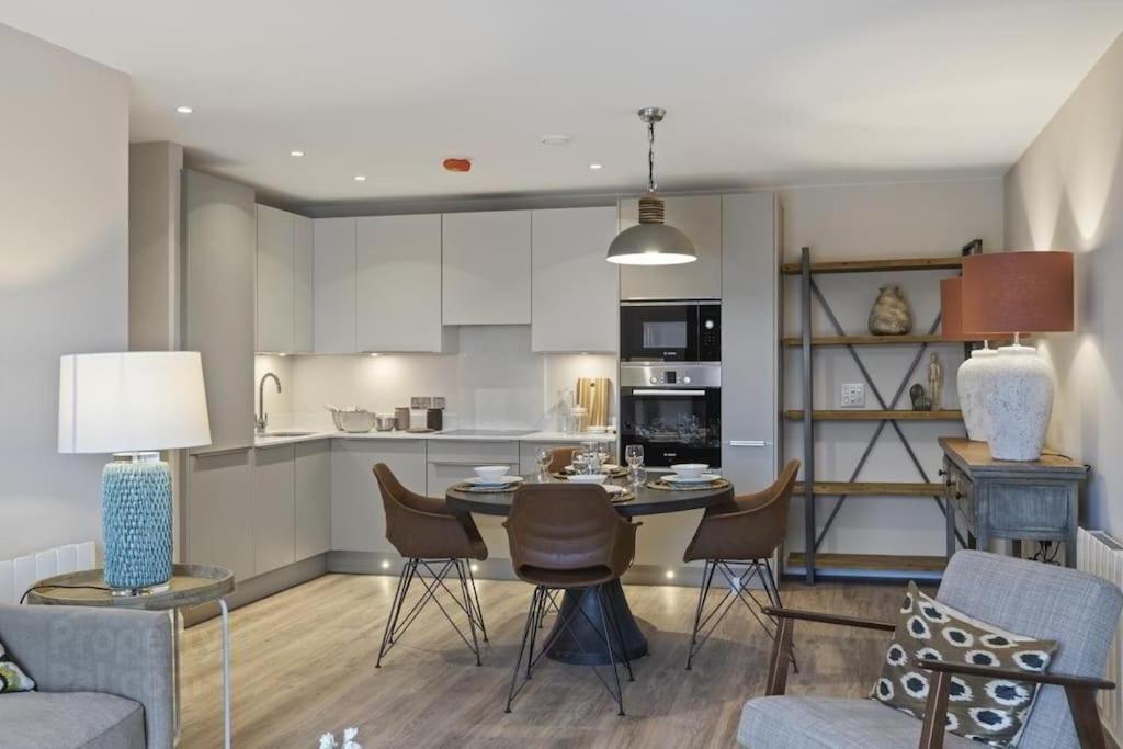 Central, Luxury & Views * Belfast