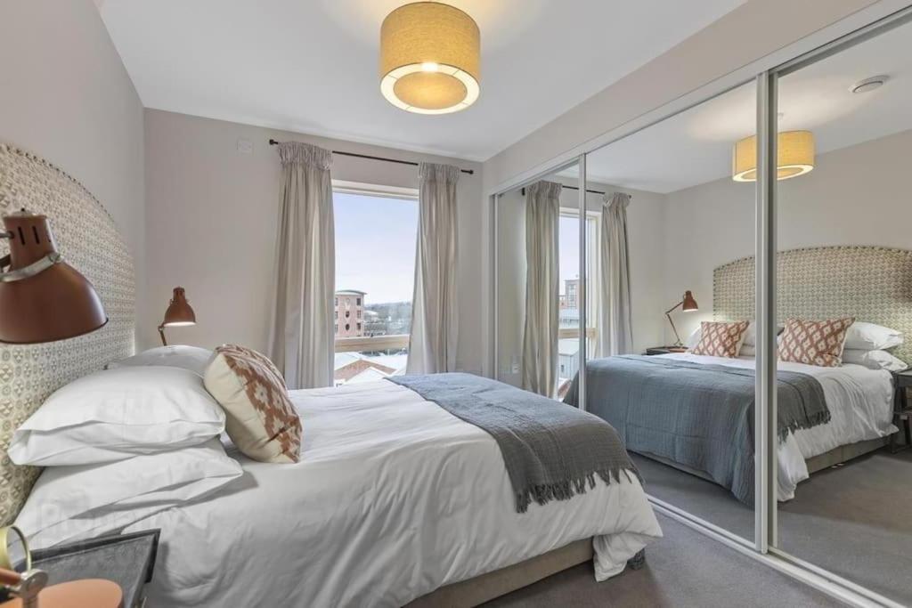 Central, Luxury & Views * Belfast