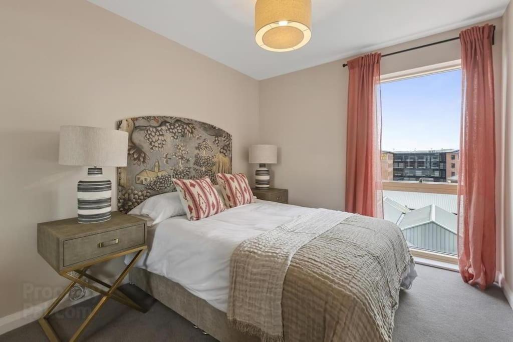 Central, Luxury & Views Belfast